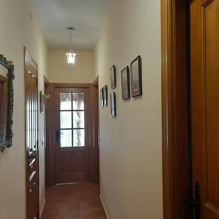 Vut Castano 아파트