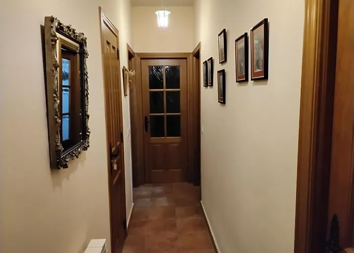 Vut Castano Apartment *